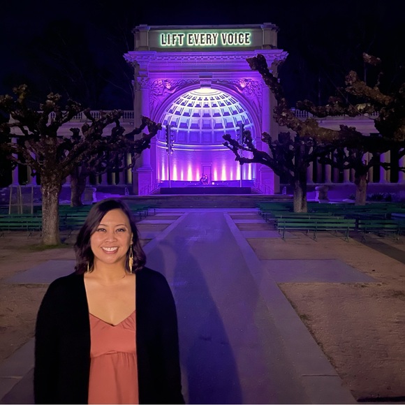 Meet your Posher, Wena - Picture 1 of 1